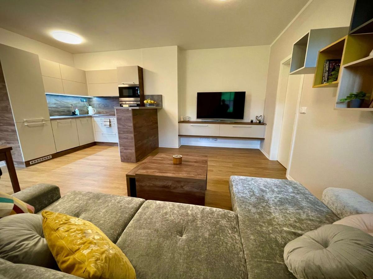 Polansky Dvur Apartman Velké Karlovice Kültér fotó