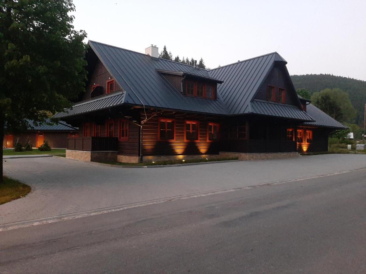 Polansky Dvur Apartman Velké Karlovice Kültér fotó