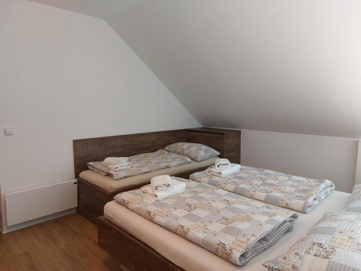 Polansky Dvur Apartman Velké Karlovice Kültér fotó